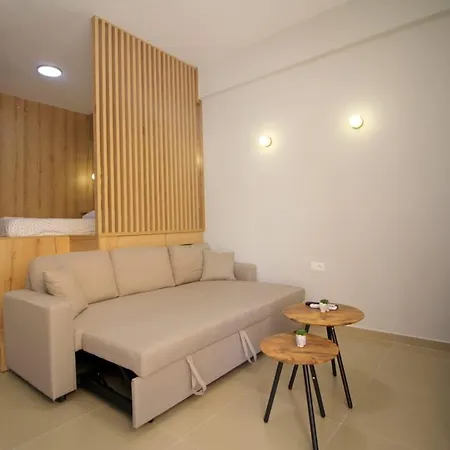 B&k Elegant Studio! Your Beachfront Escape! Apartment *